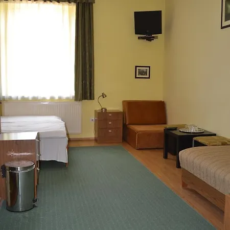 Motel Lokomotiv Eğri