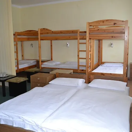Motel Lokomotiv Eger