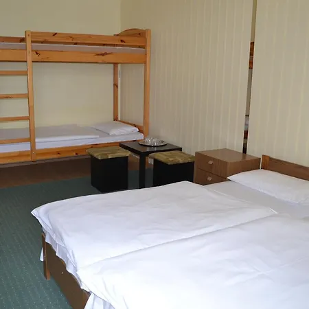 Motel Lokomotiv Eğri